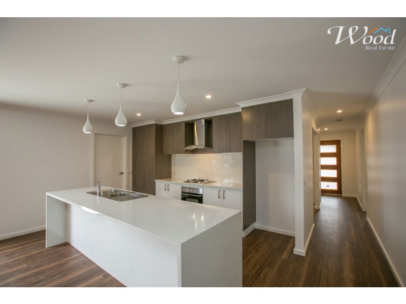 19 Gallagher St, Thurgoona NSW 2640