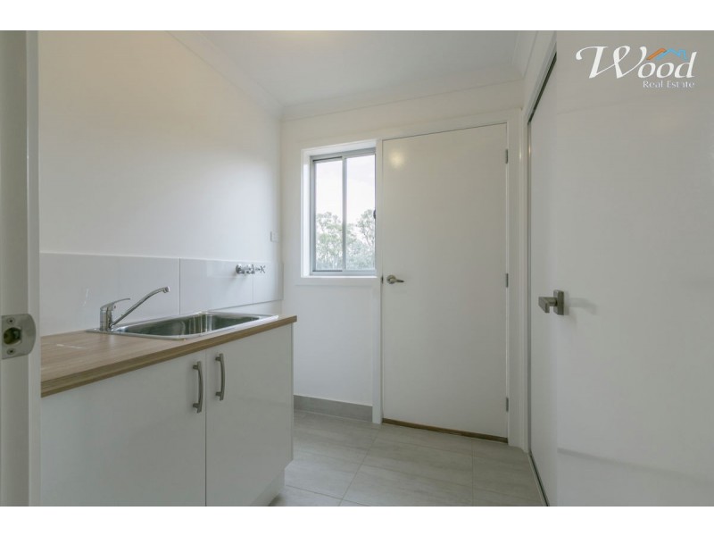 19 Gallagher St, Thurgoona NSW 2640