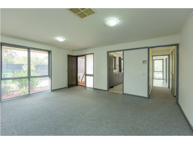 12 Garoogong Road, Springdale Heights NSW 2641