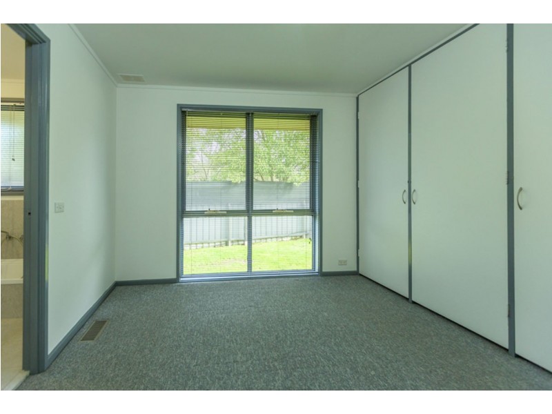 12 Garoogong Road, Springdale Heights NSW 2641