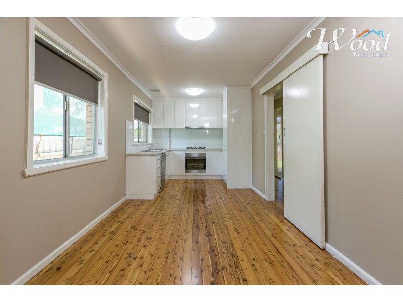 418 Prune St, Lavington NSW 2641