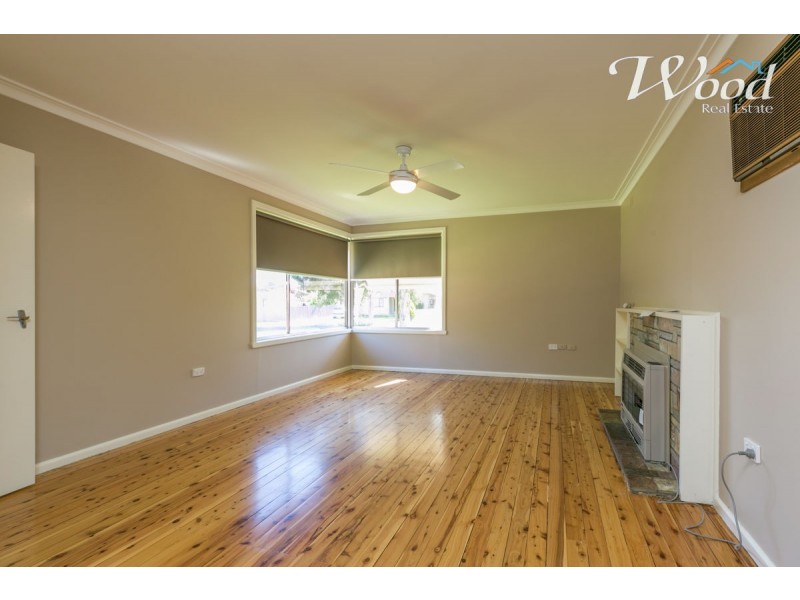 418 Prune St, Lavington NSW 2641