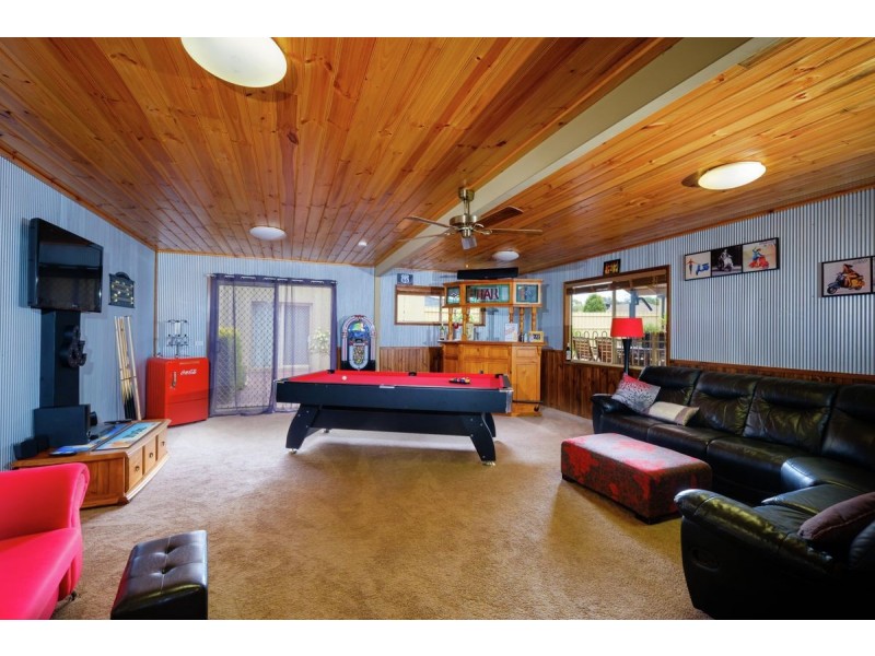 4 Quandong Road, Thurgoona NSW 2640