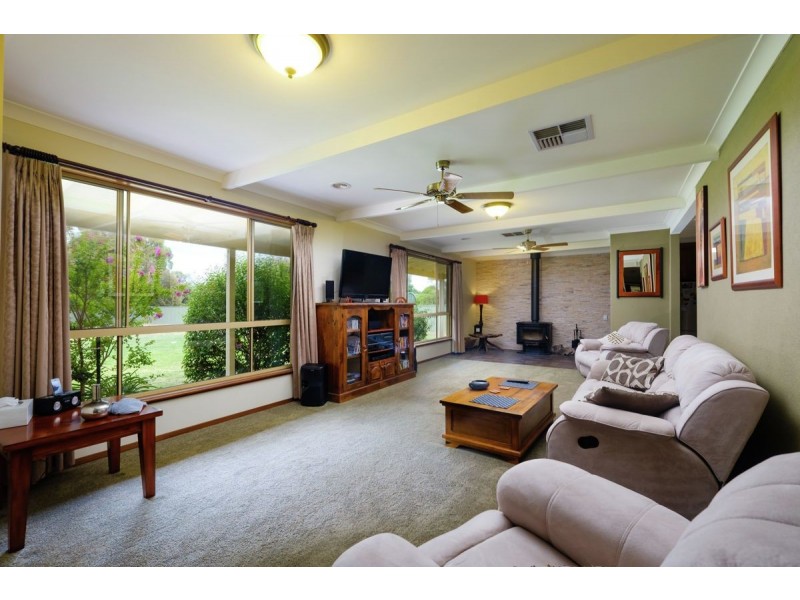 4 Quandong Road, Thurgoona NSW 2640