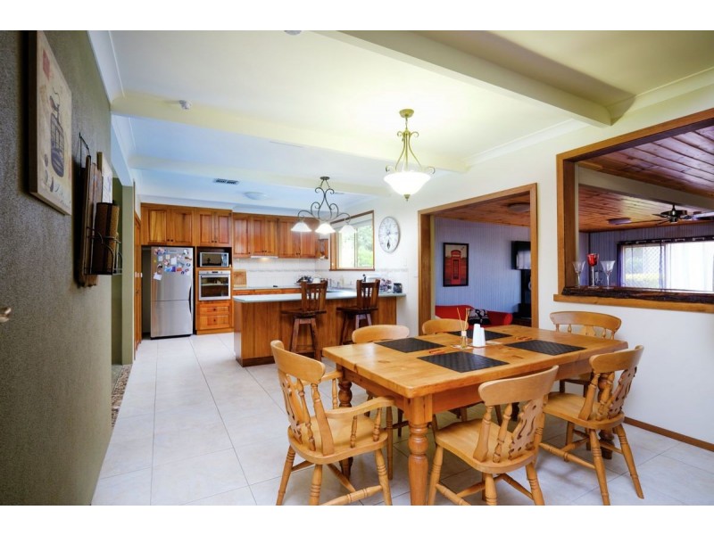 4 Quandong Road, Thurgoona NSW 2640