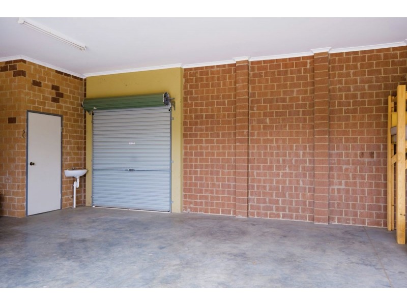 4 Quandong Road, Thurgoona NSW 2640