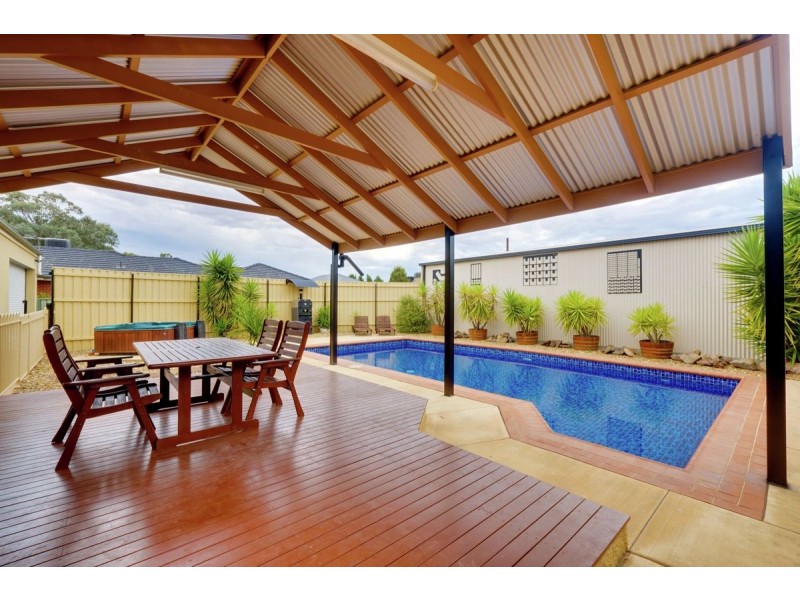 4 Quandong Road, Thurgoona NSW 2640