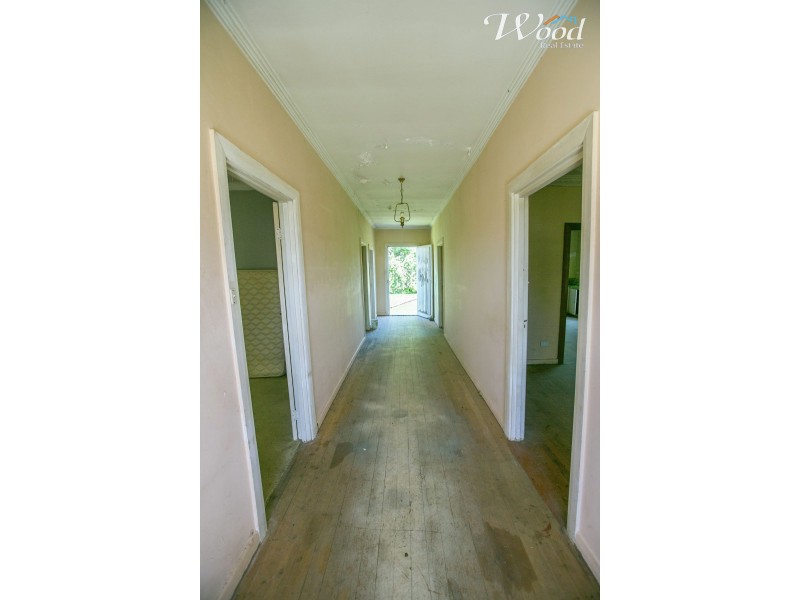 523 McKenzie Street, Lavington NSW 2641