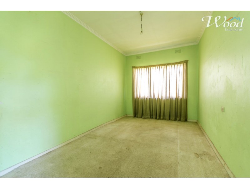 523 McKenzie Street, Lavington NSW 2641