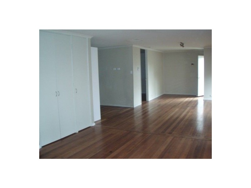 2 Algona Road, Lavington NSW 2641