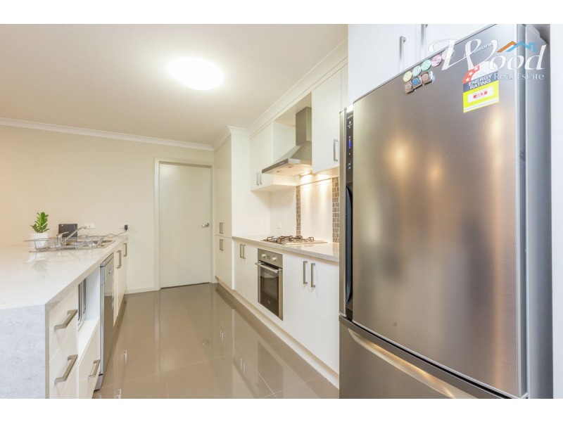 230 Vickers Road, Lavington NSW 2641