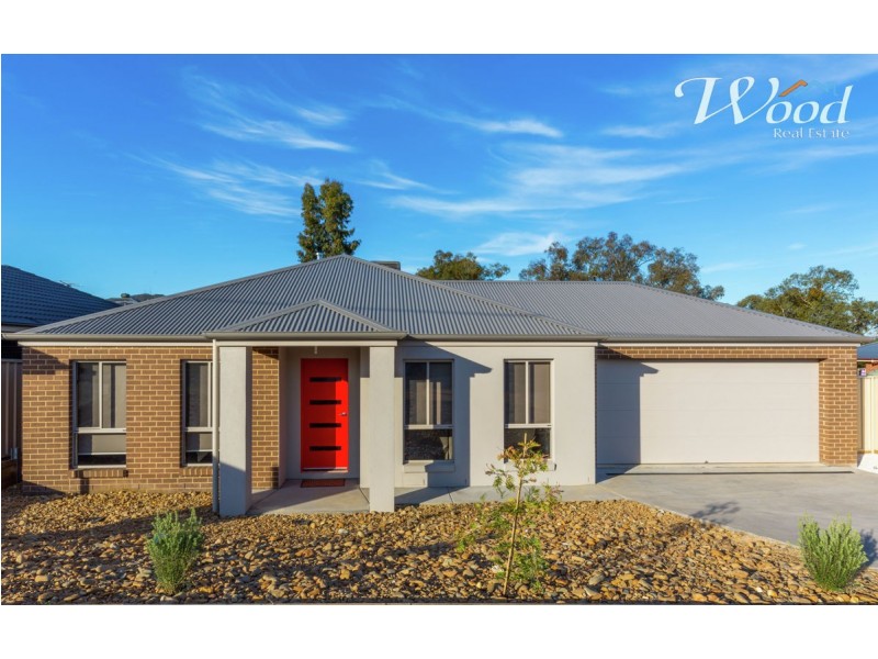 230 Vickers Road, Lavington NSW 2641