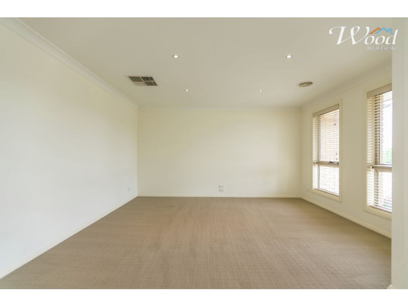 4 Redbox Drive, Thurgoona NSW 2640