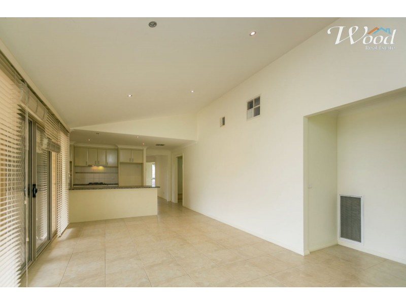 4 Redbox Drive, Thurgoona NSW 2640