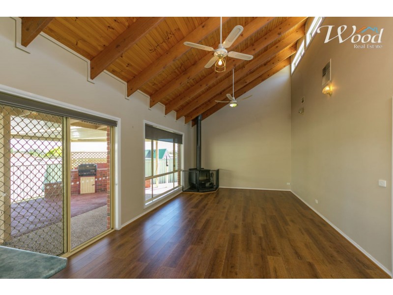 3 Dirru Court, Lavington NSW 2641