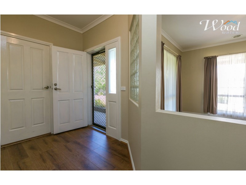 3 Dirru Court, Lavington NSW 2641