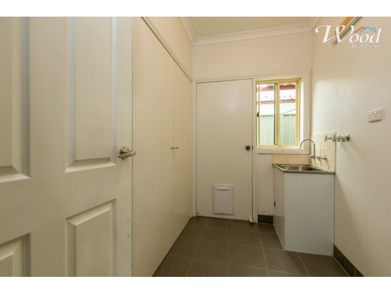 3 Dirru Court, Lavington NSW 2641