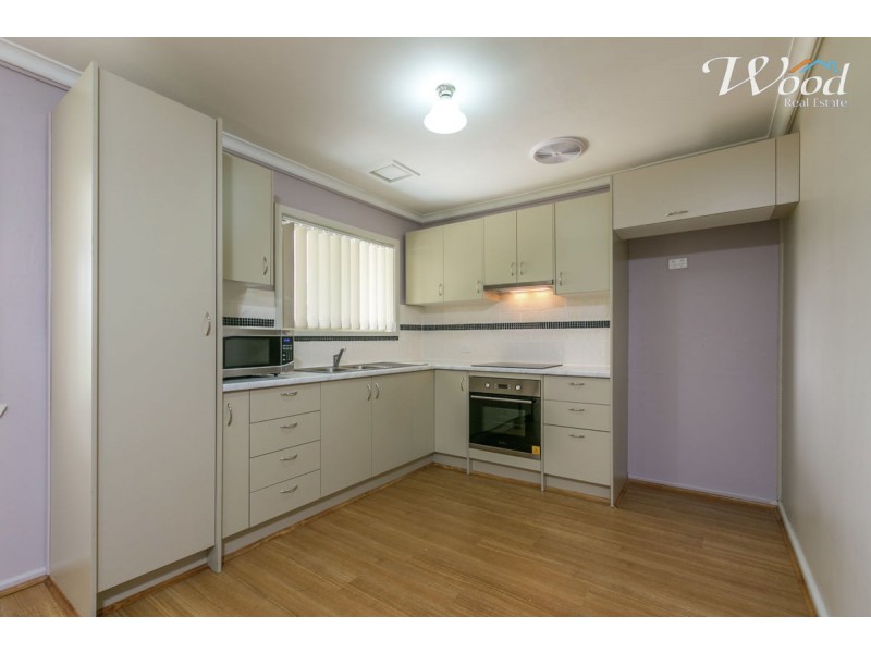 463 Kotthoff Street, Lavington NSW 2641