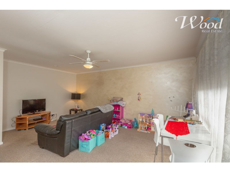 4/408-410 Kotthoff Street, Lavington NSW 2641
