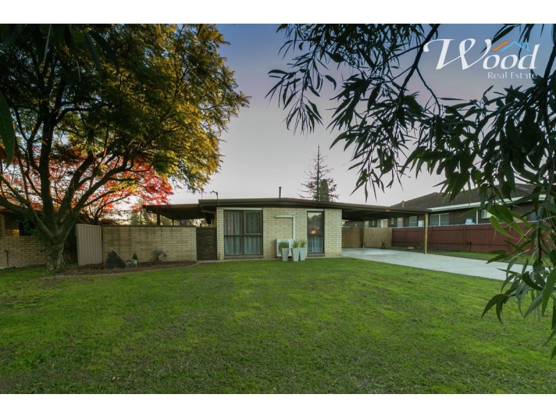 389 Dale Crescent, Lavington NSW 2641