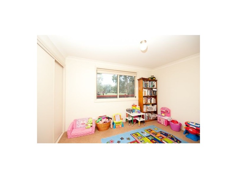 10 Wills Crt, Thurgoona NSW 2640
