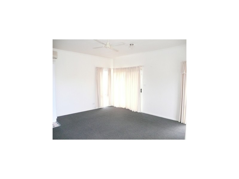 482 Douglas Road, Lavington NSW 2641