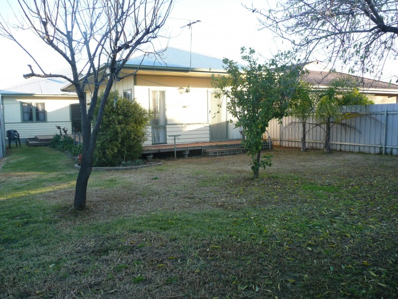 482 Douglas Road, Lavington NSW 2641