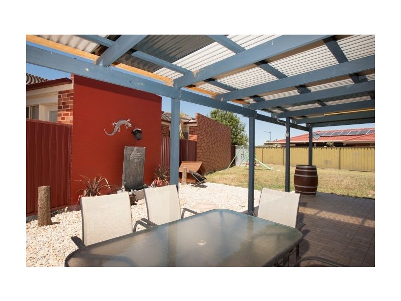 11 Beaus Court, East Albury NSW 2640