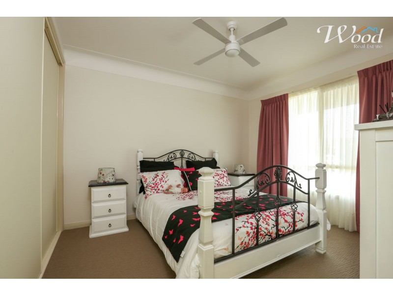 8 Sweetwater Drive, Henty NSW 2658