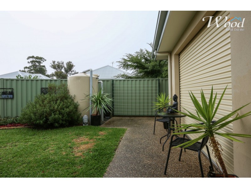 8 Sweetwater Drive, Henty NSW 2658