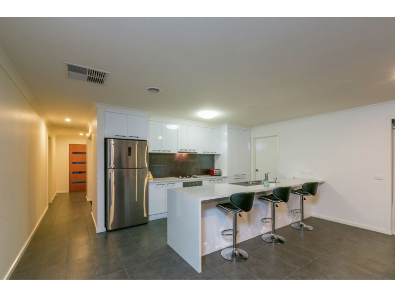 56 Riverboat Drive, Thurgoona NSW 2640