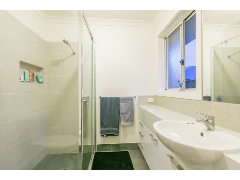 56 Riverboat Drive, Thurgoona NSW 2640