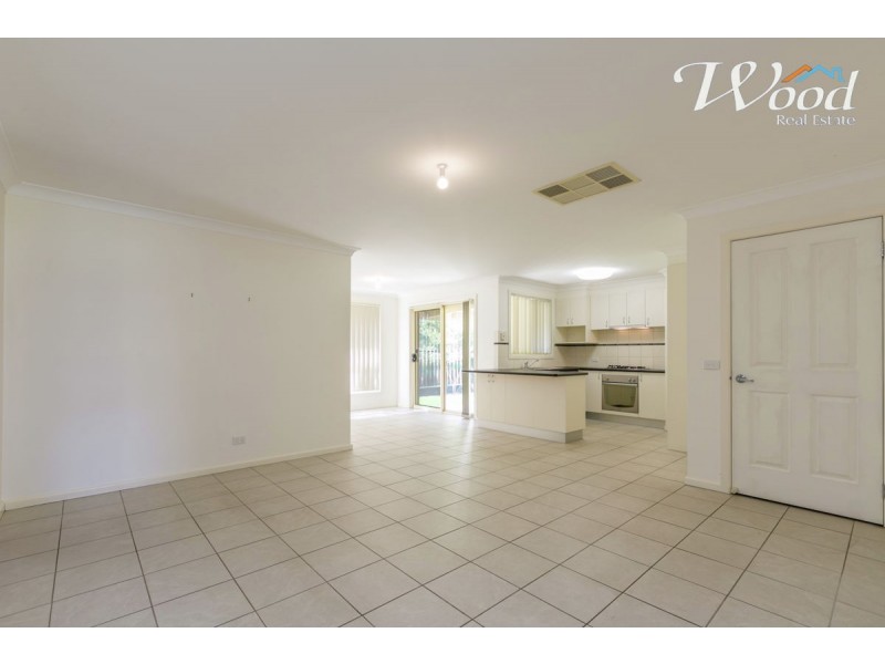 6 Wills Crt, Thurgoona NSW 2640