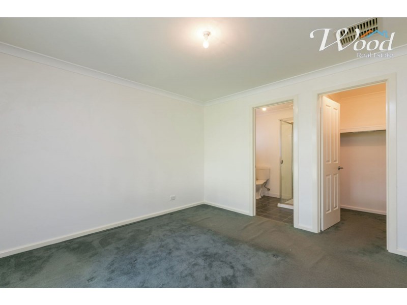 6 Wills Crt, Thurgoona NSW 2640