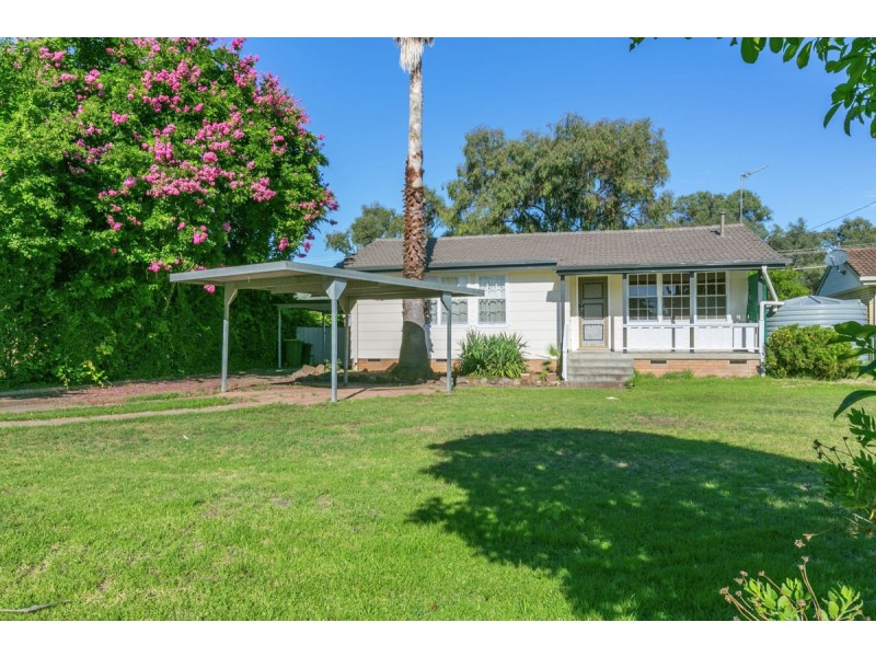 893 Bateman Place, North Albury NSW 2640