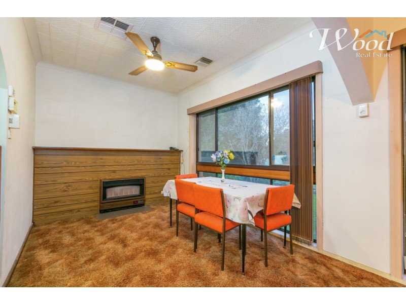 453 Kemp Street, Lavington NSW 2641