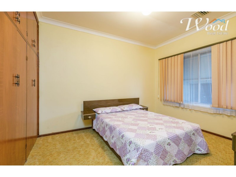 453 Kemp Street, Lavington NSW 2641