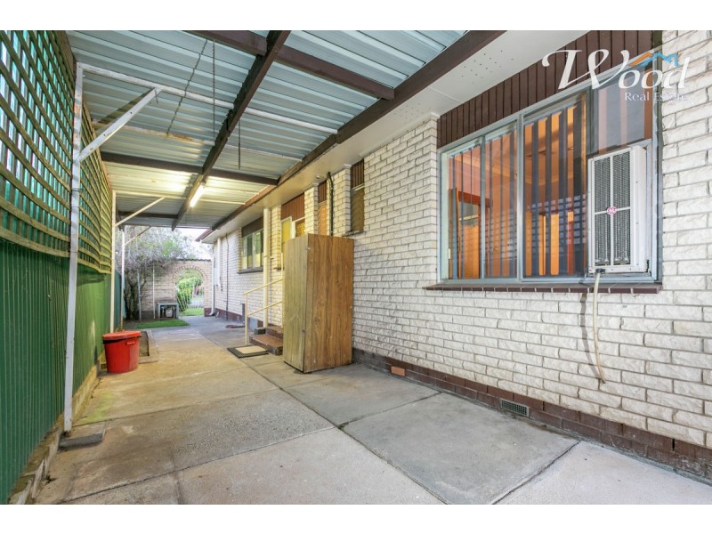 453 Kemp Street, Lavington NSW 2641
