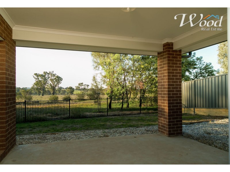 22 Barnett avenue, Thurgoona NSW 2640