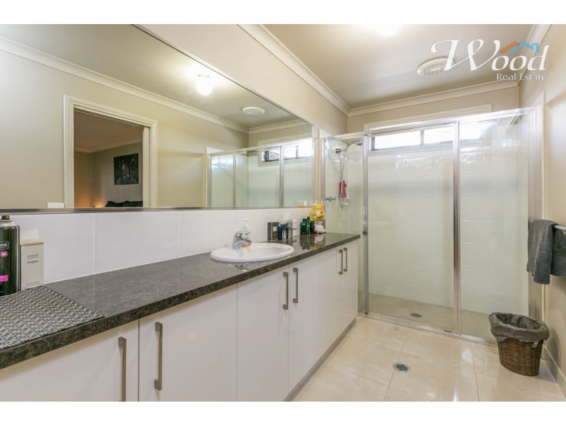79 Royce Crescent, Lavington NSW 2641