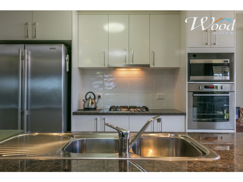 79 Royce Crescent, Lavington NSW 2641