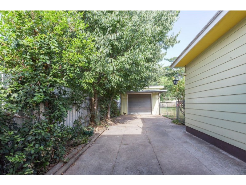 523 Webb Street, Lavington NSW 2641