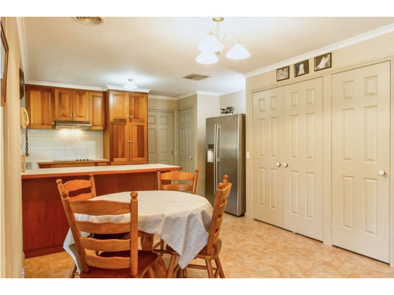 563 Hague Street, Lavington NSW 2641