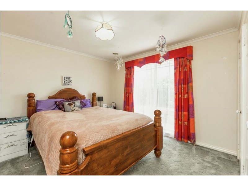 563 Hague Street, Lavington NSW 2641