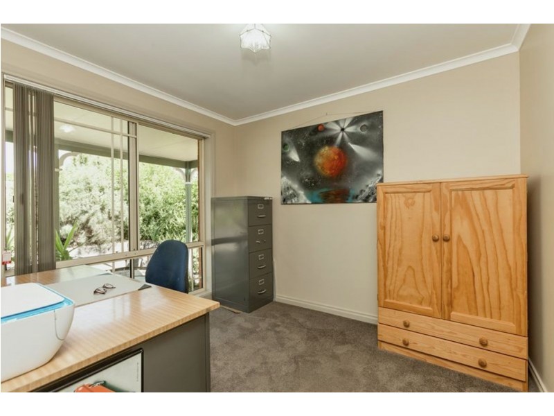 563 Hague Street, Lavington NSW 2641