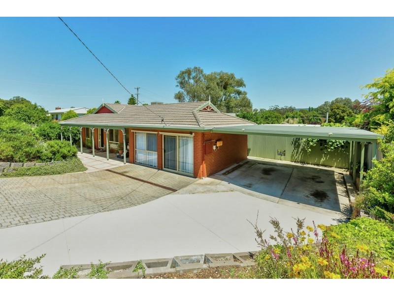 563 Hague Street, Lavington NSW 2641