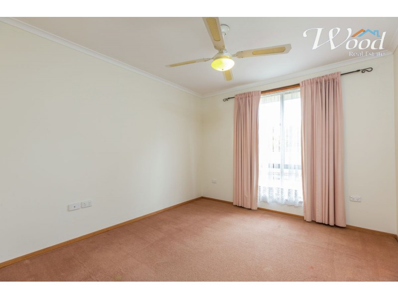 8 Daysdale Way, Thurgoona NSW 2640