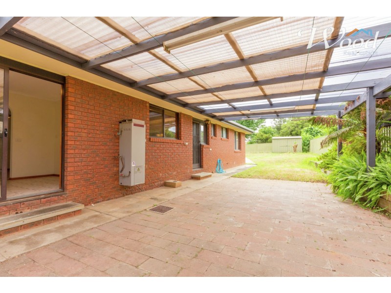 8 Daysdale Way, Thurgoona NSW 2640