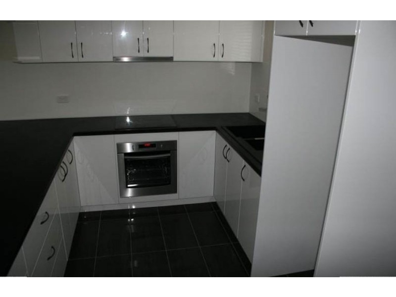 2/382 Alana Street, East Albury NSW 2640