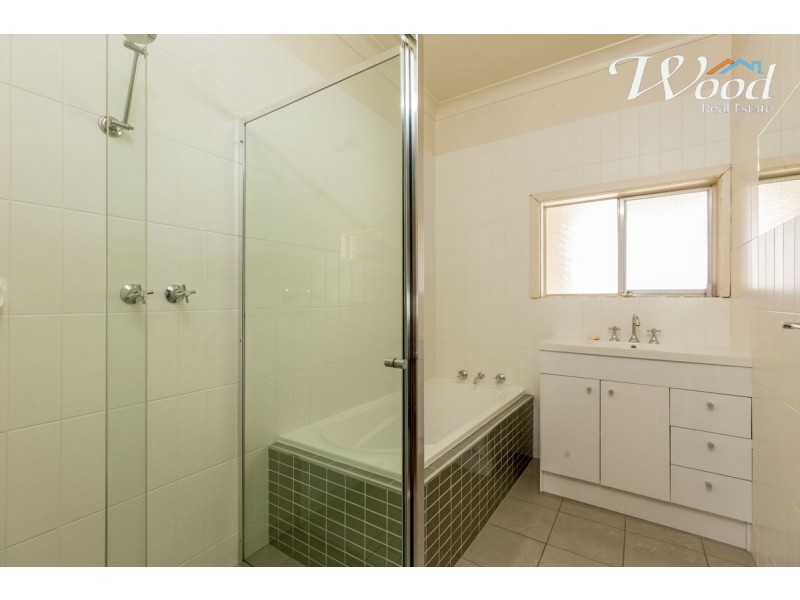 241 Kooba Street, North Albury NSW 2640
